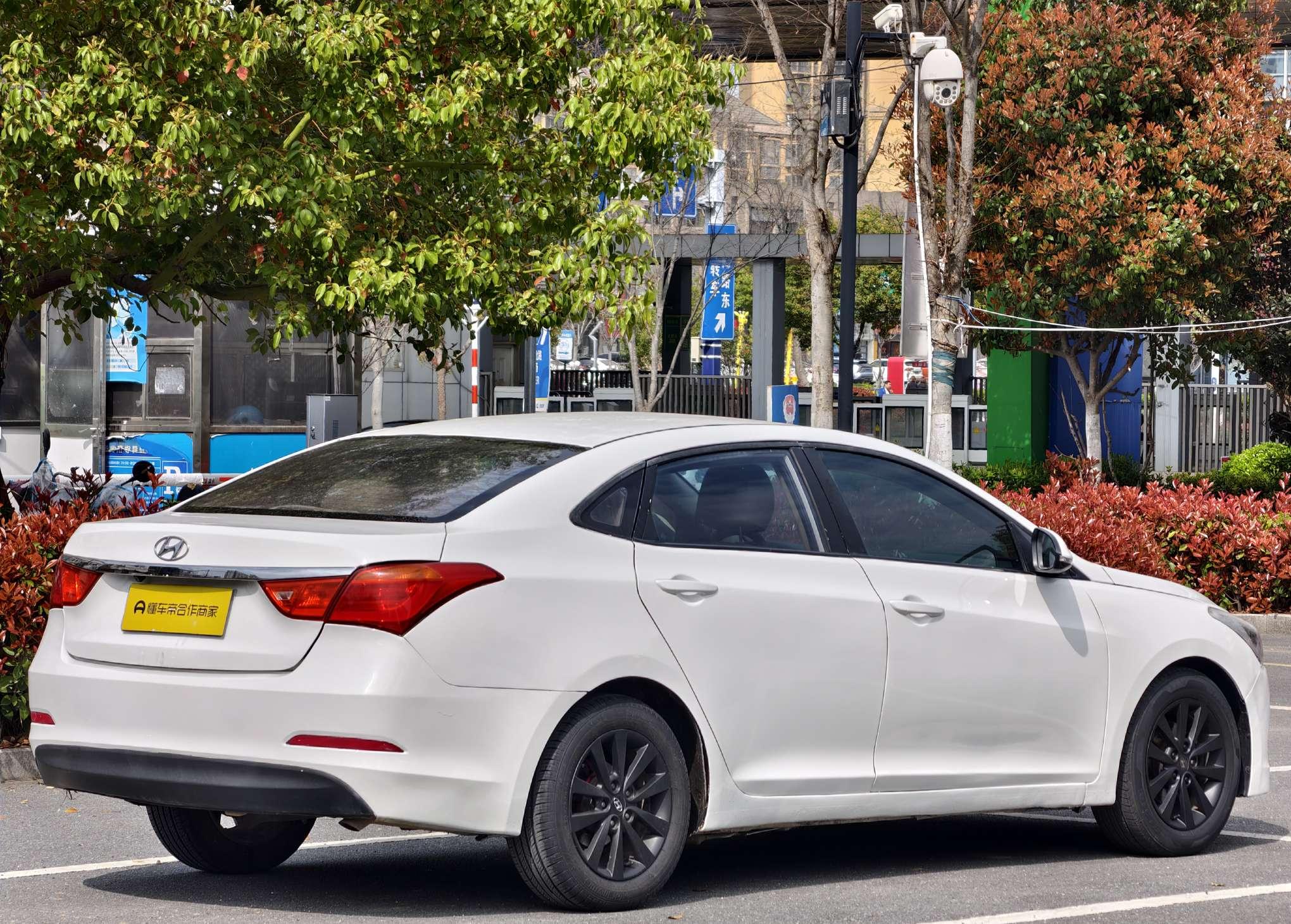 Hyundai Mistra 2014 thumb 5