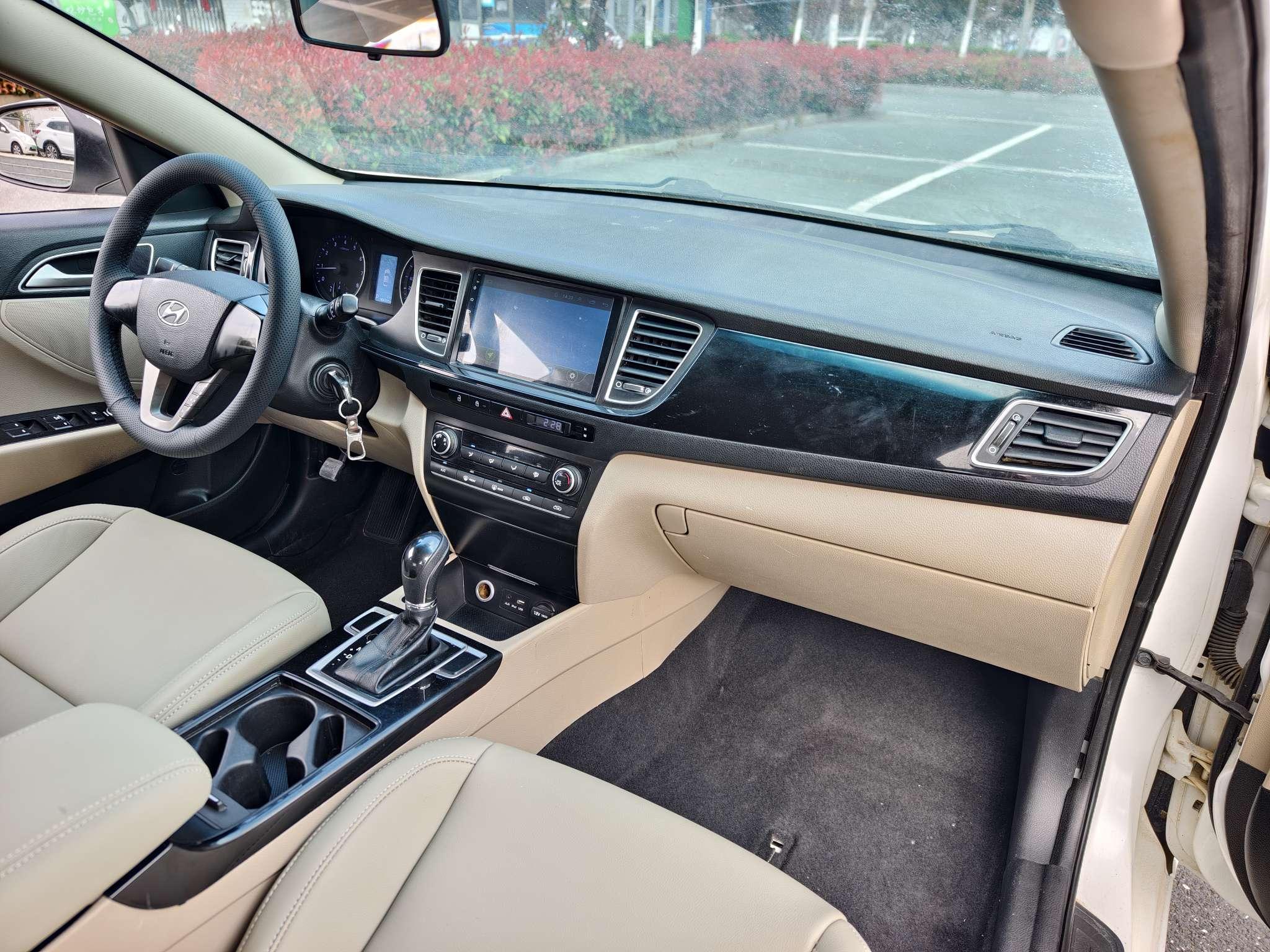 Hyundai Mistra 2014 thumb 9