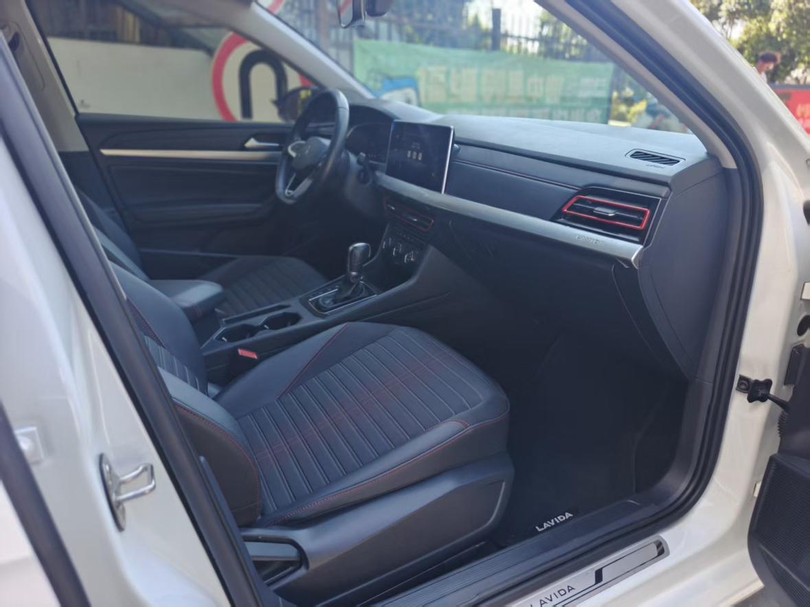 Volkswagen Lavida XR 2023 thumb 8