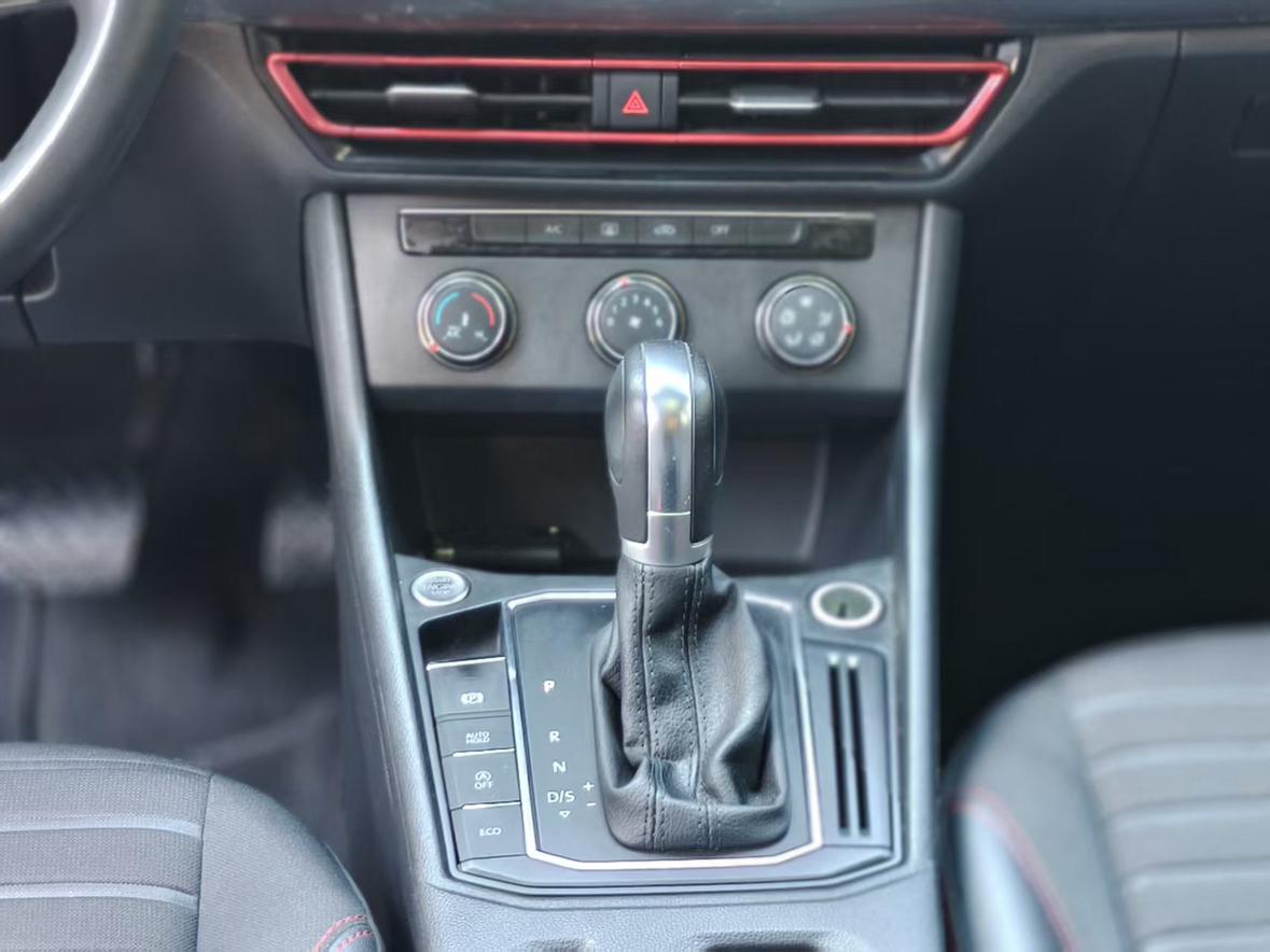 Volkswagen Lavida XR 2023 thumb 12