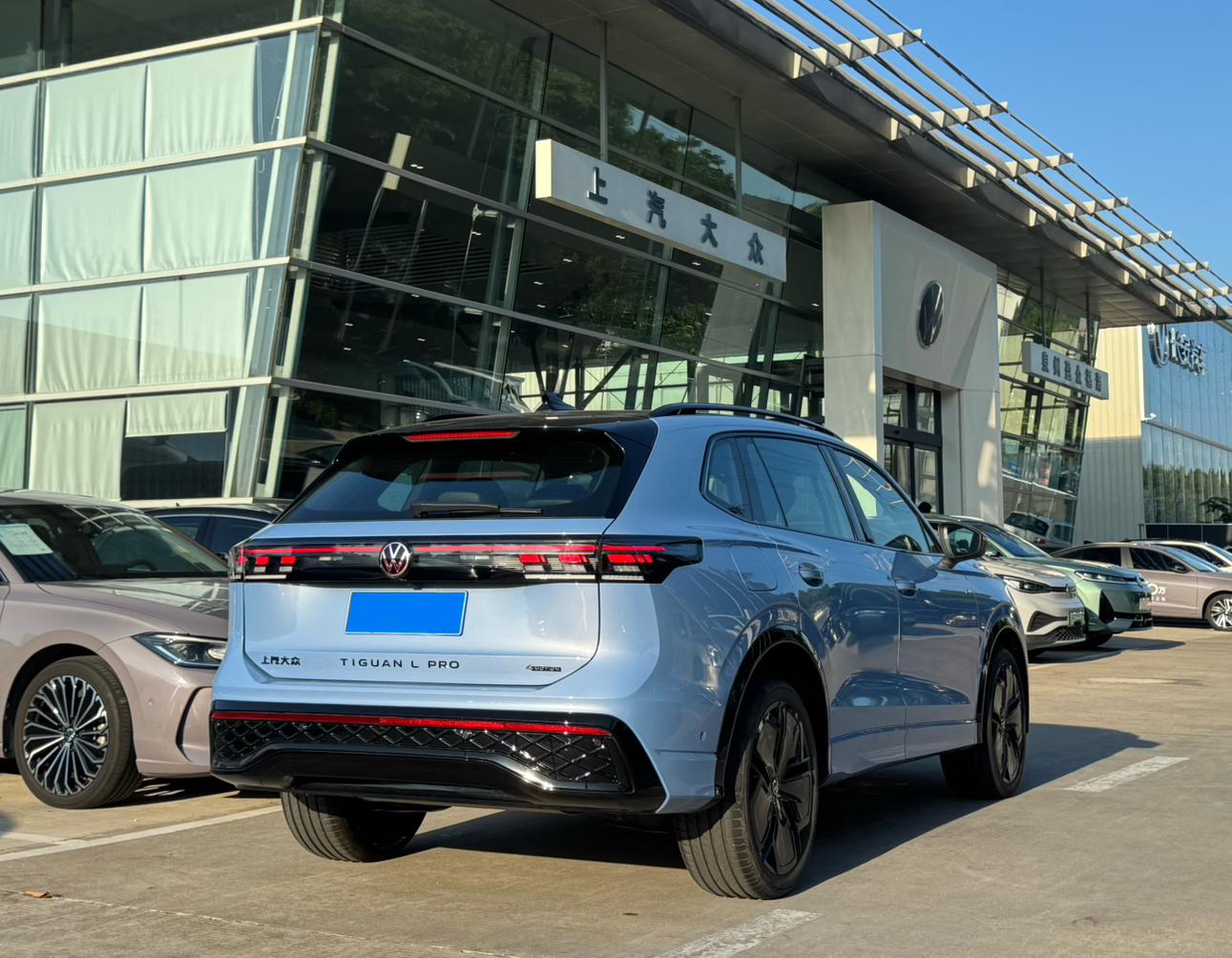 Volkswagen Tiguan 2024 thumb 4