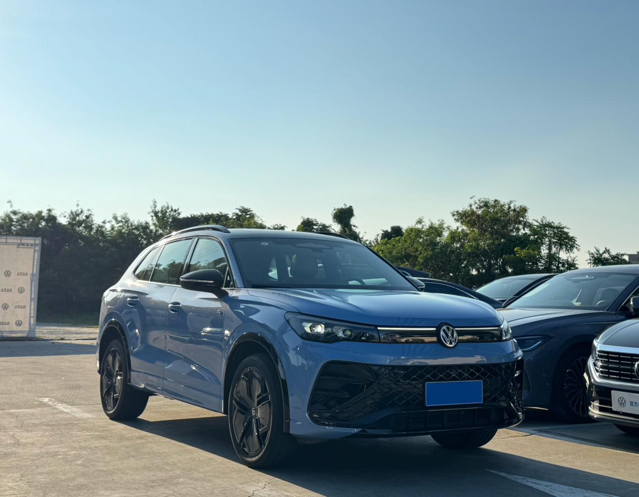 Volkswagen Tiguan 2024 thumb 10