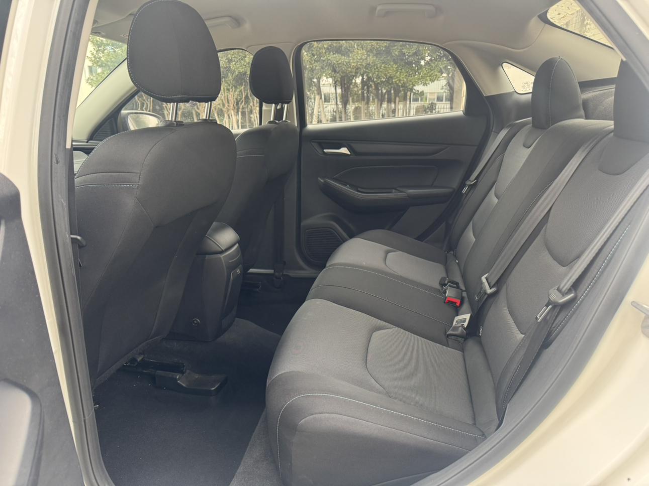 Ford Focus 2021 thumb 11