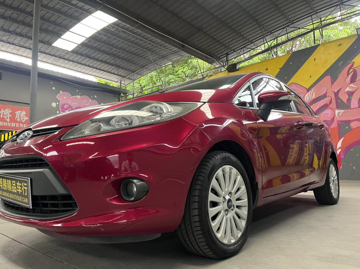 Ford Fiesta 2011 thumb 8