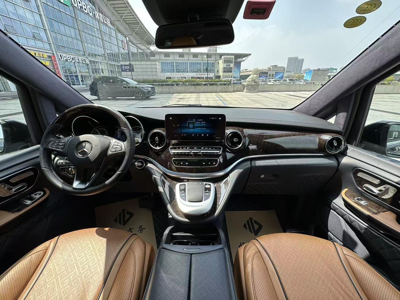 Mercedes-Benz V-Класс 2021 thumb 7
