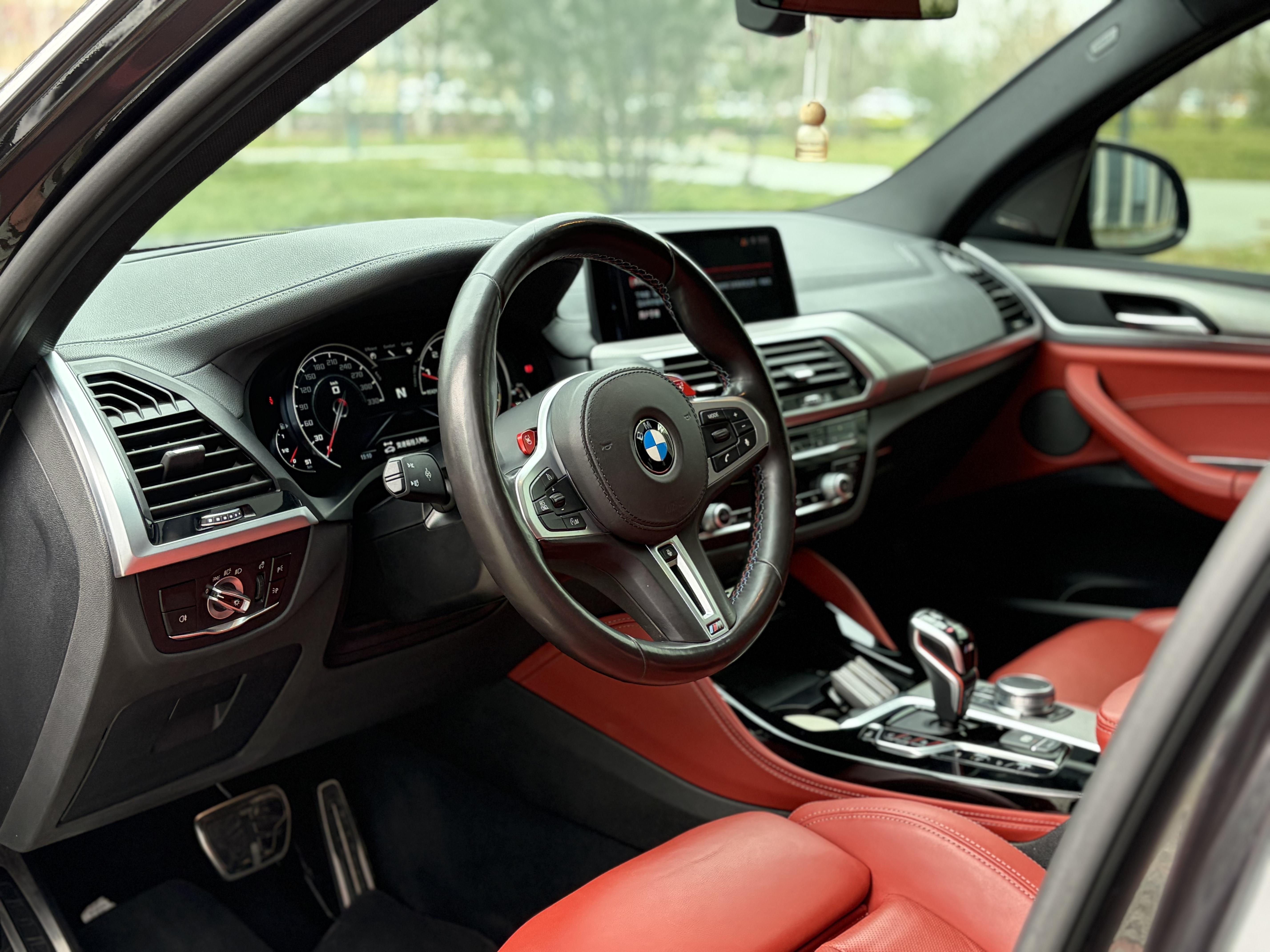 BMW X3 M 2019 thumb 10
