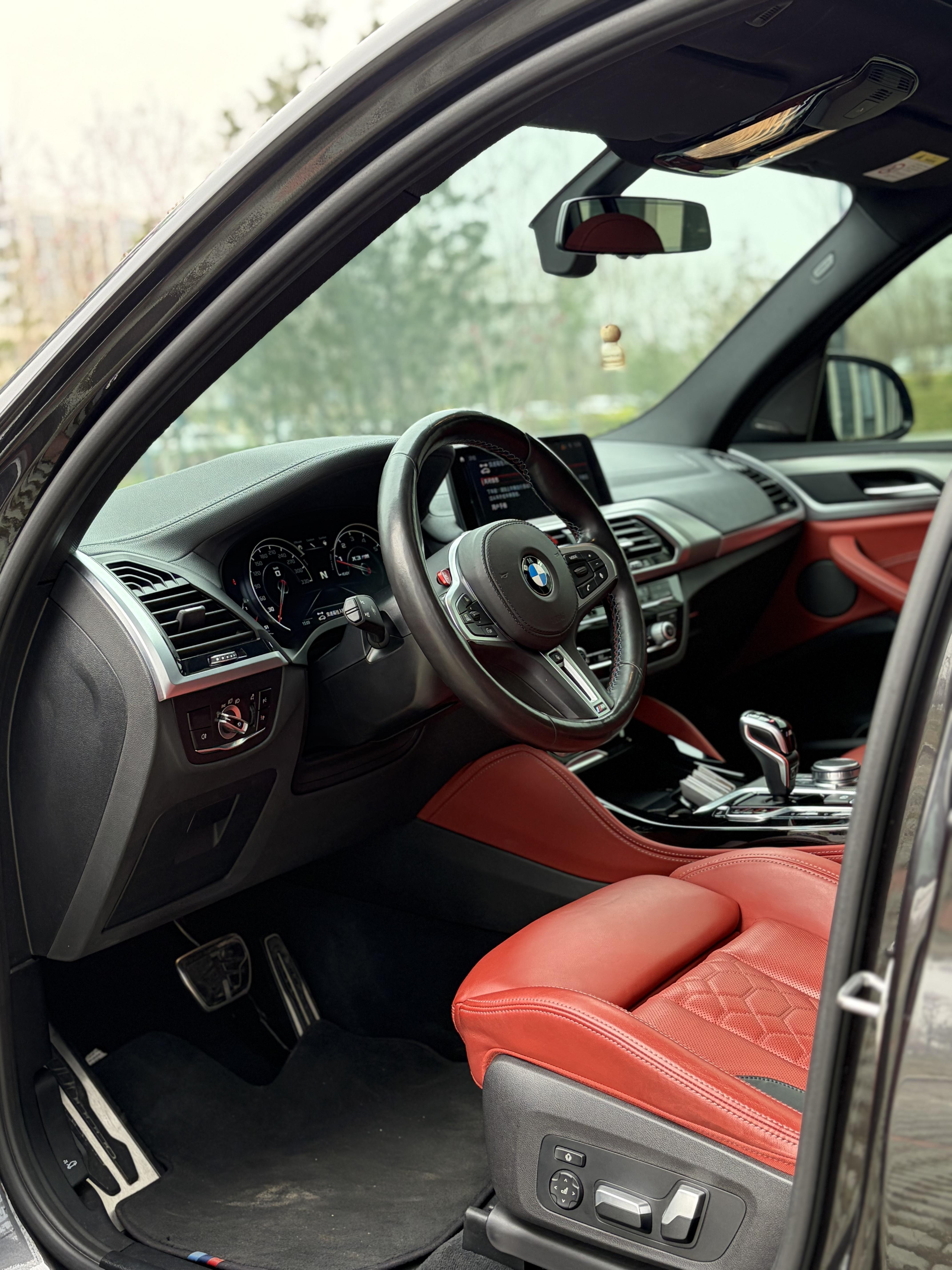 BMW X3 M 2019 thumb 12