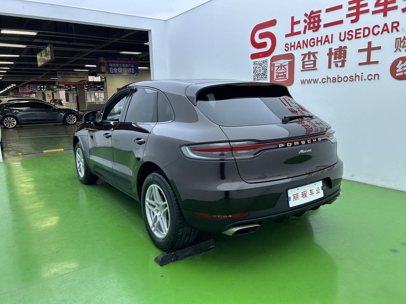 Porsche Macan 2018 thumb 2