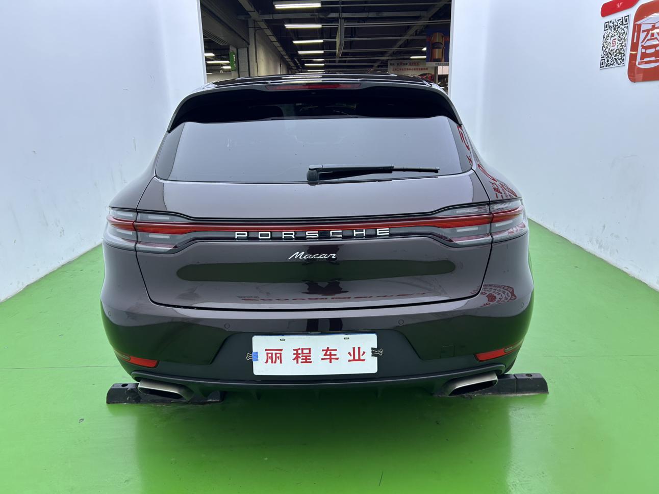 Porsche Macan 2018 thumb 3