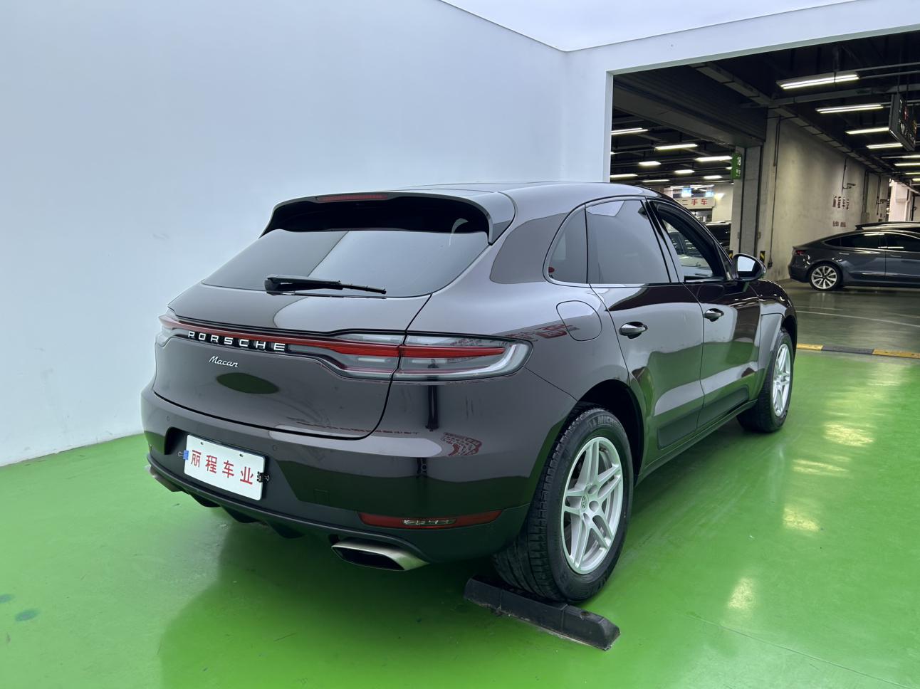 Porsche Macan 2018 thumb 4