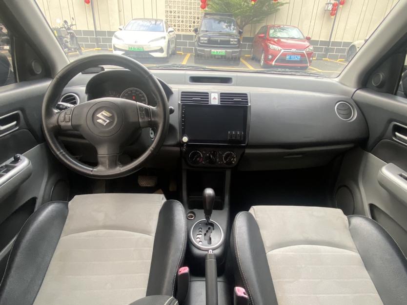 Suzuki SX4 2011 thumb 10