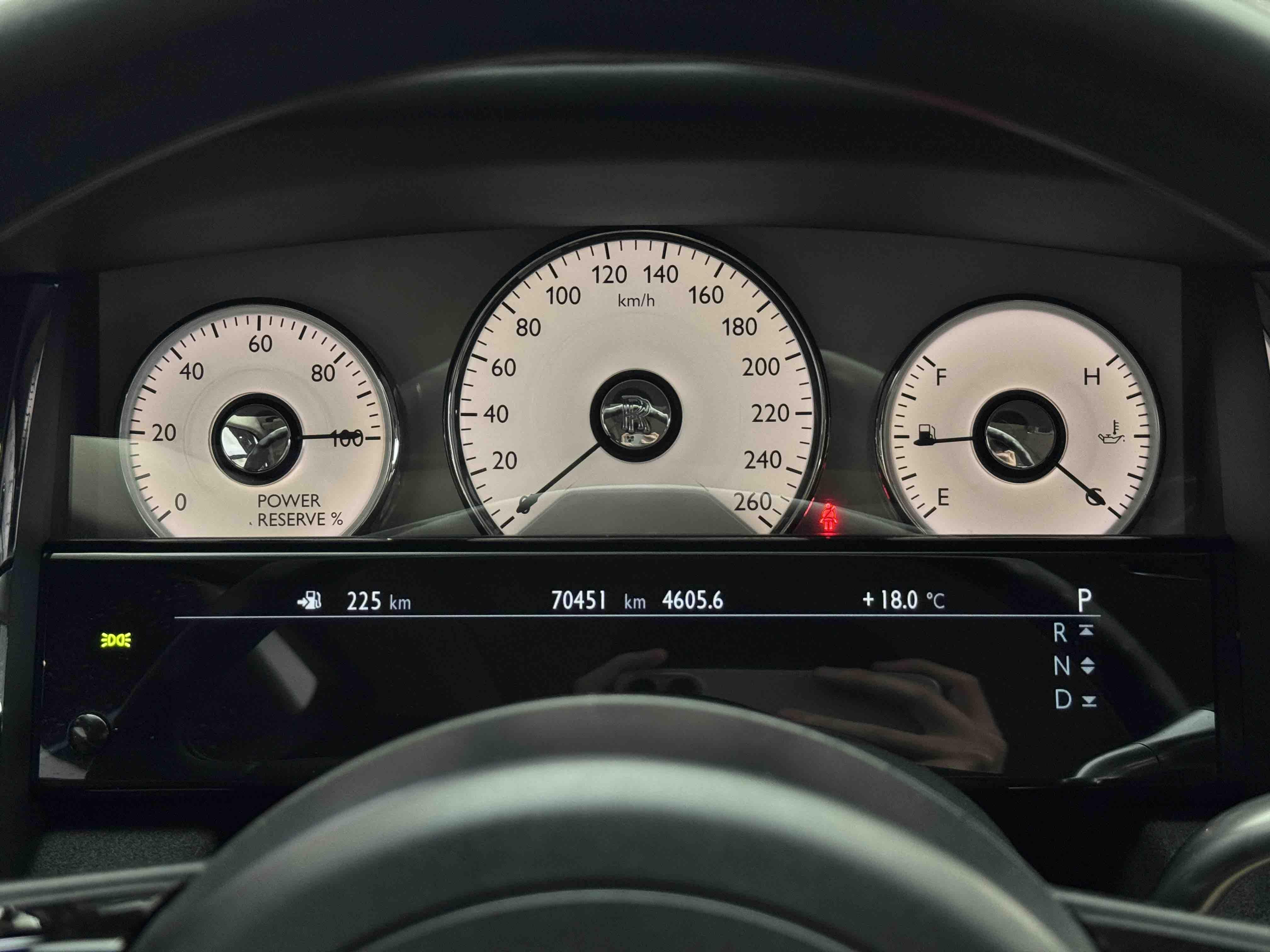 Rolls-Royce Ghost 2010 thumb 11