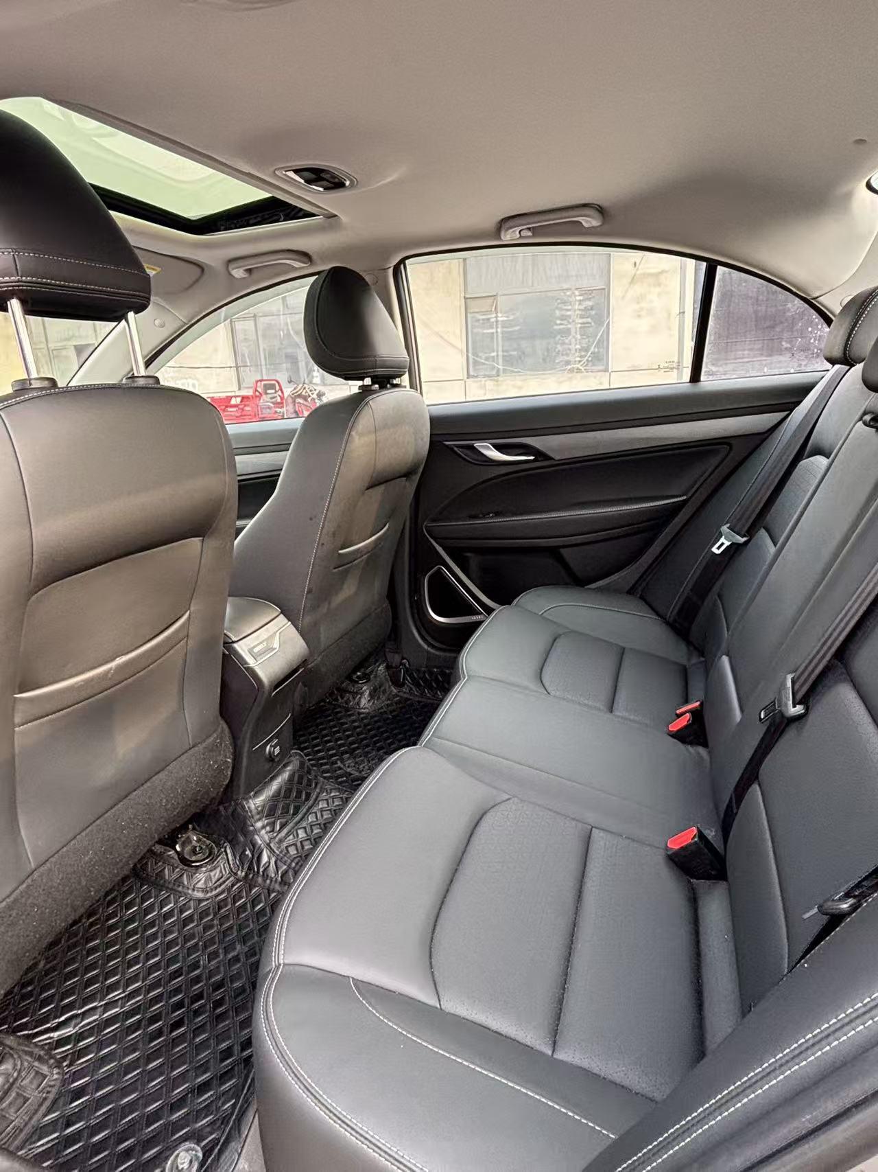 Geely Emgrand 2021 thumb 7