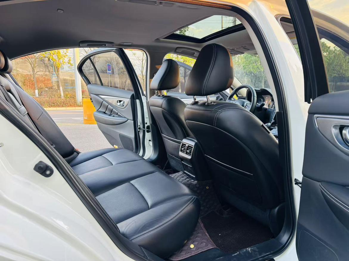 Infiniti Q50L 2018 thumb 4
