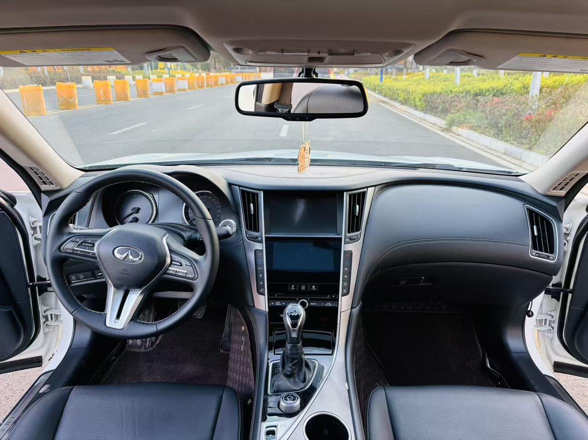 Infiniti Q50L 2018 thumb 5