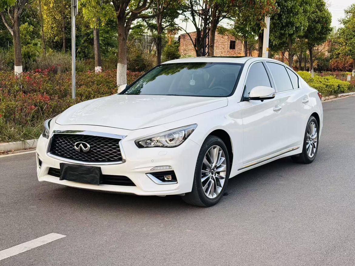 Infiniti Q50L 2018 thumb 10