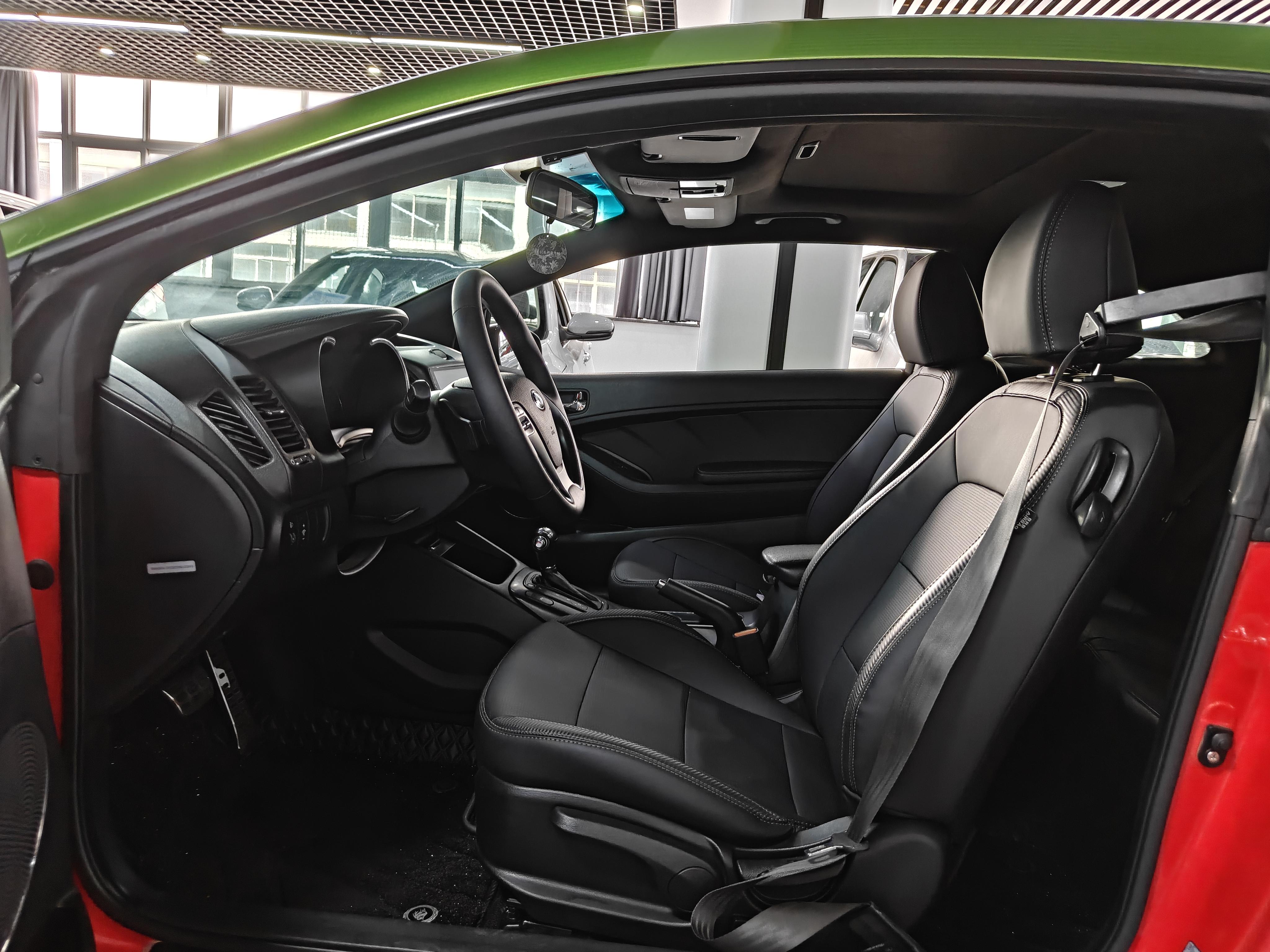 Kia Stonic 2014 thumb 6