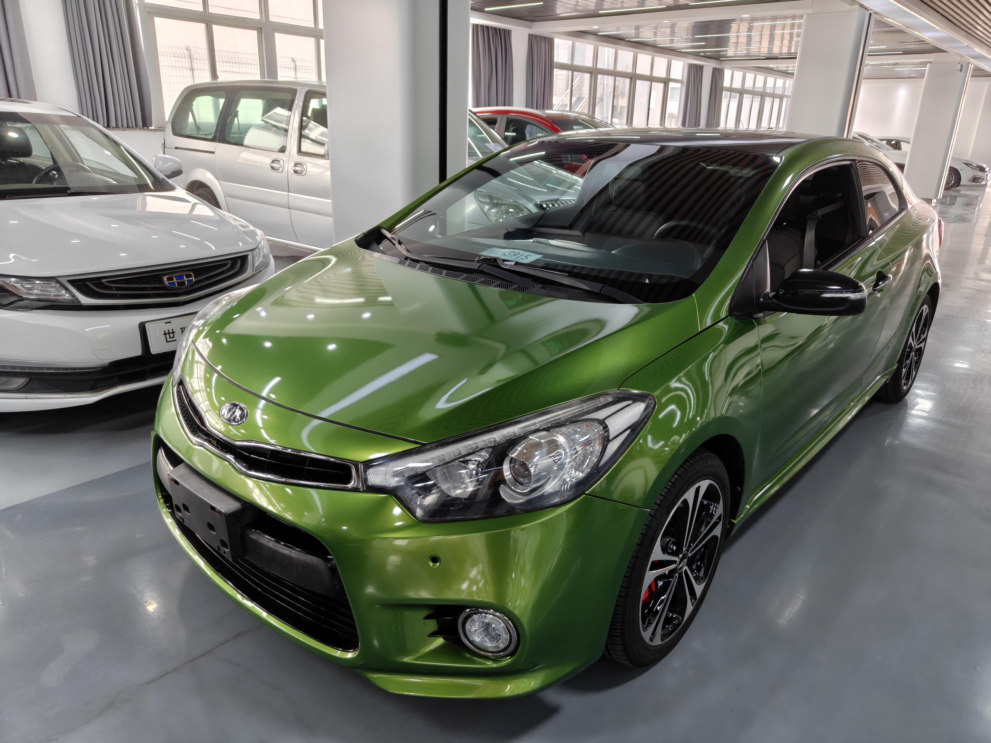 Kia Stonic 2014 thumb 8