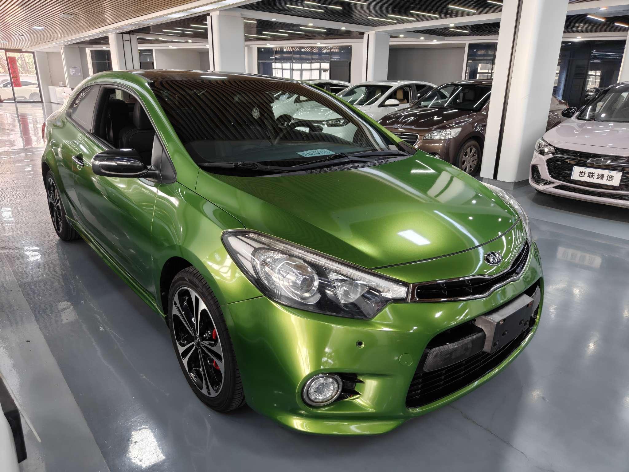 Kia Stonic 2014 thumb 10