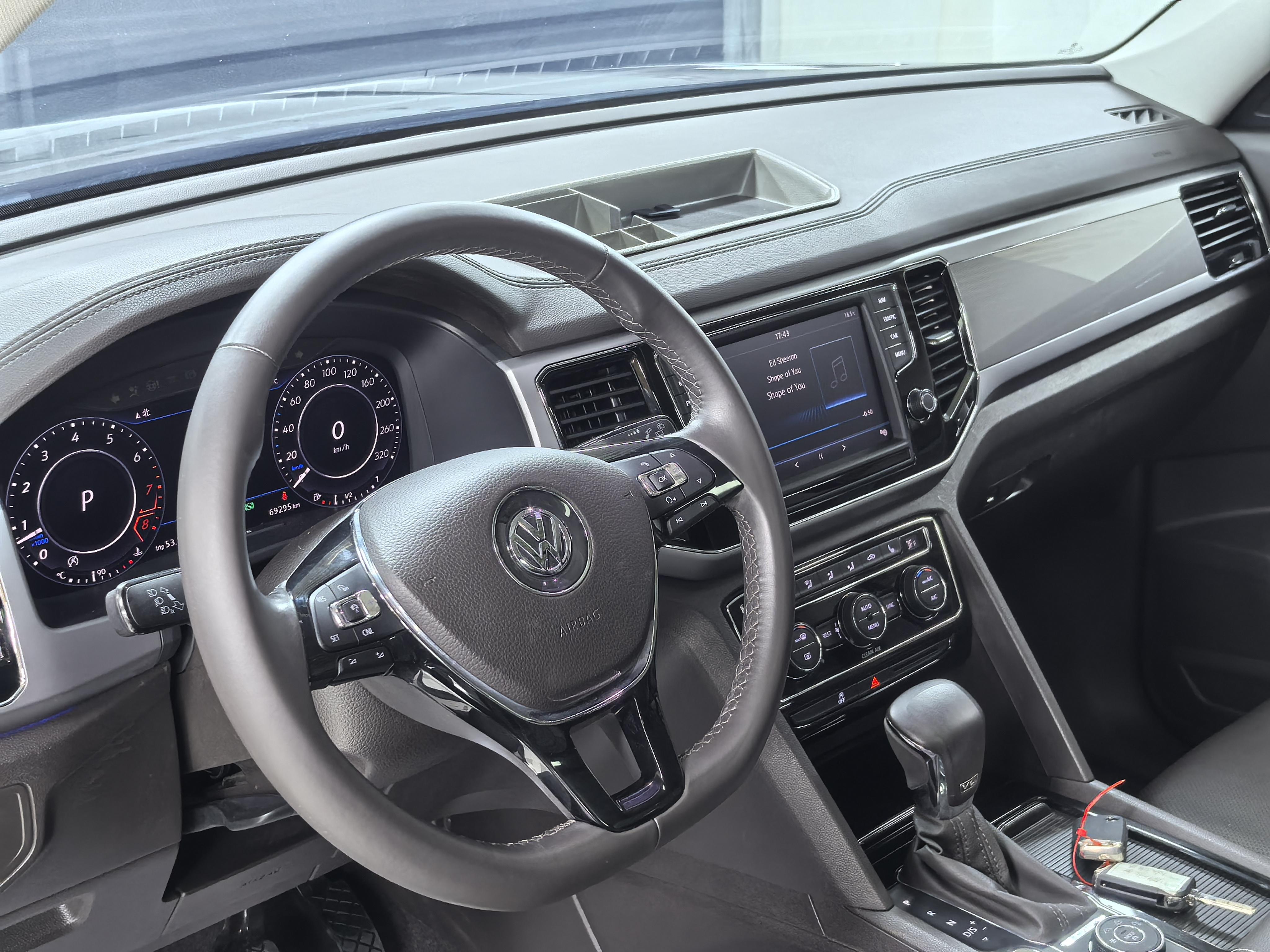 Volkswagen Arteon 2017 thumb 11