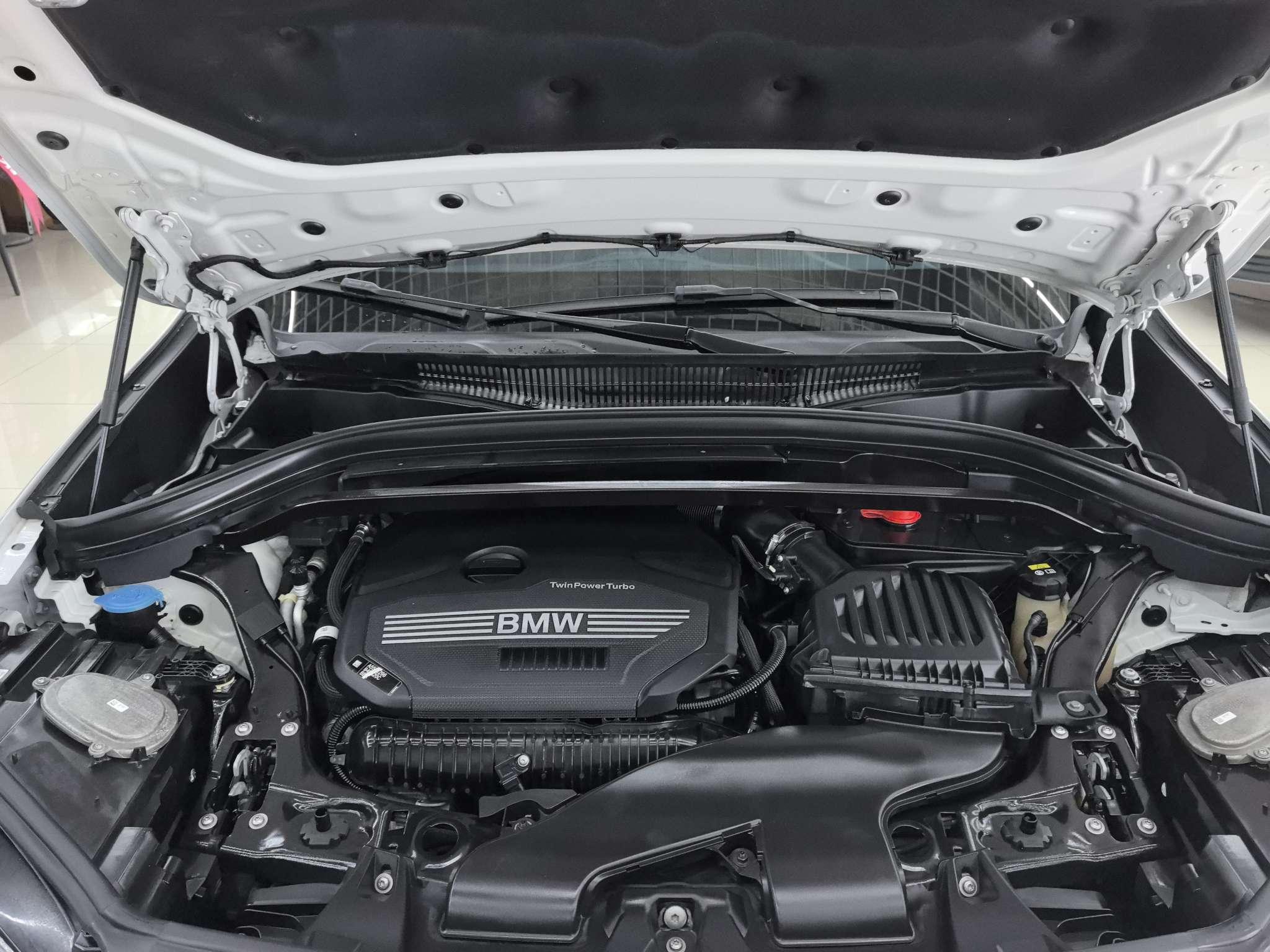 BMW X1 2020 thumb 8