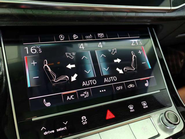 Audi Q7 2020 thumb 7