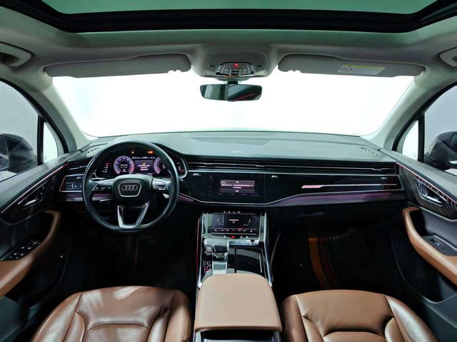 Audi Q7 2020 thumb 10