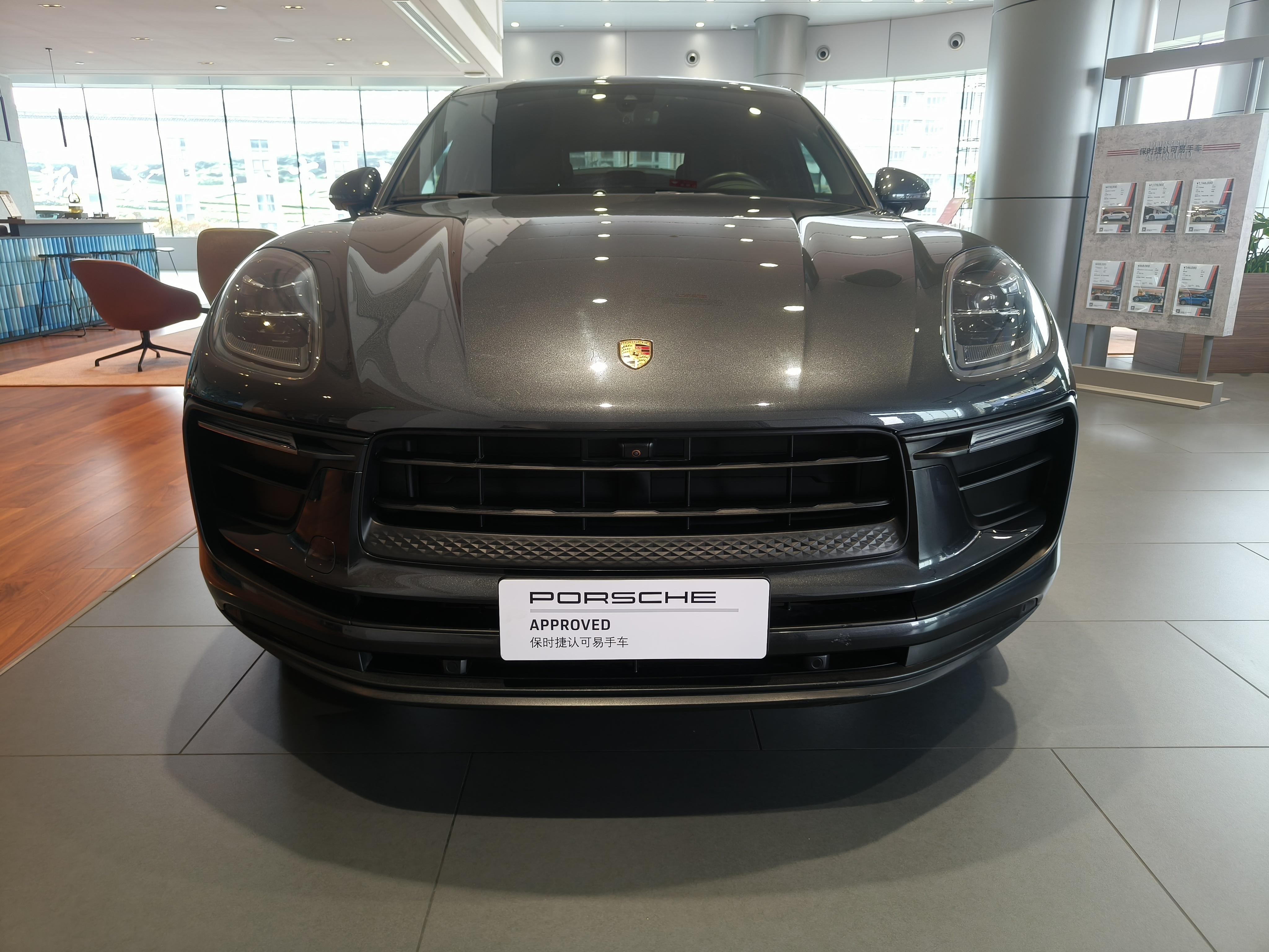 Porsche Macan 2022 thumb 10