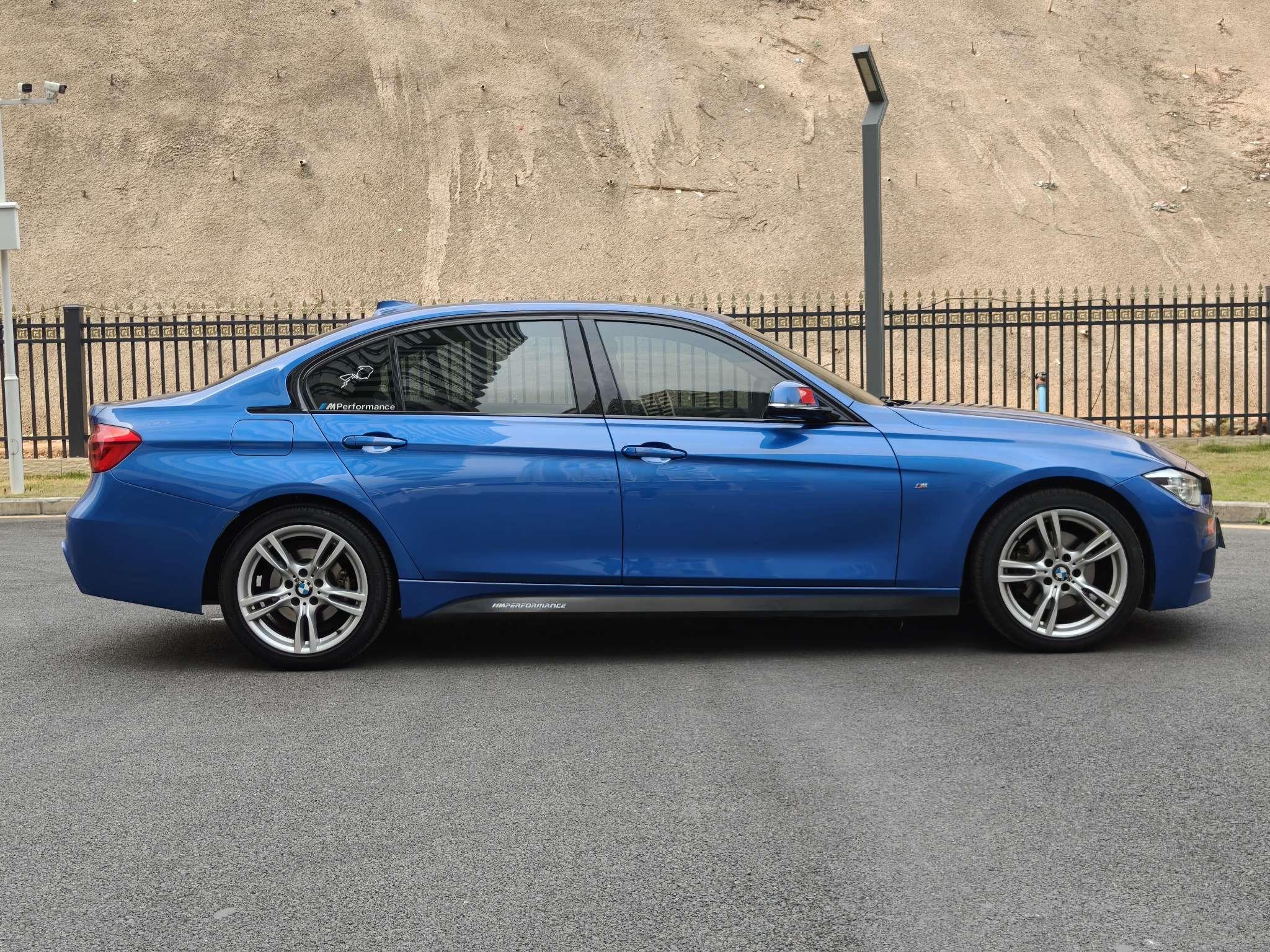 BMW 3 серии 2019 thumb 6