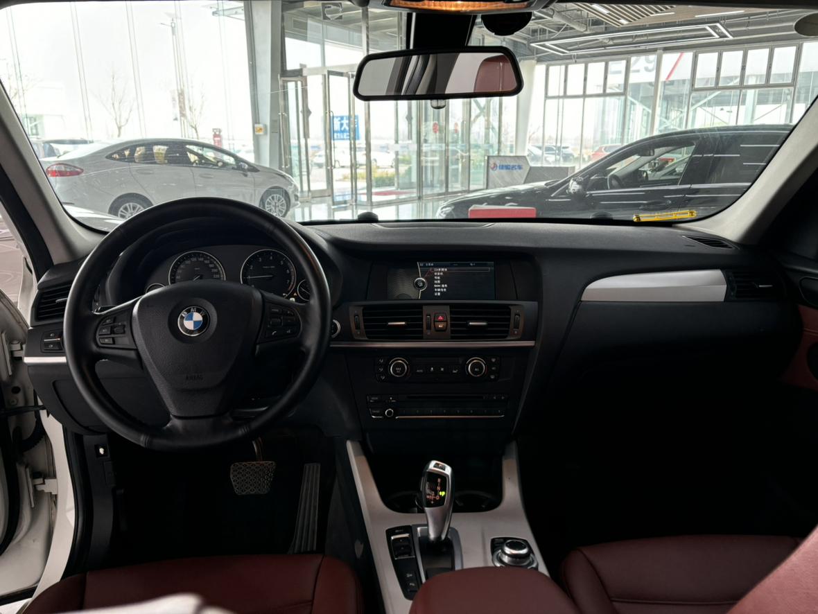 BMW X3 2013 thumb 4