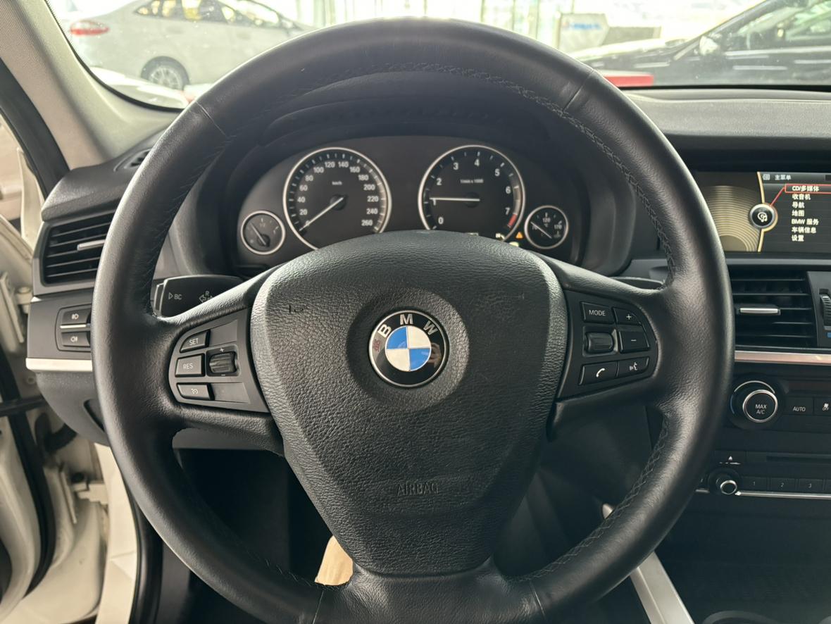 BMW X3 2013 thumb 5