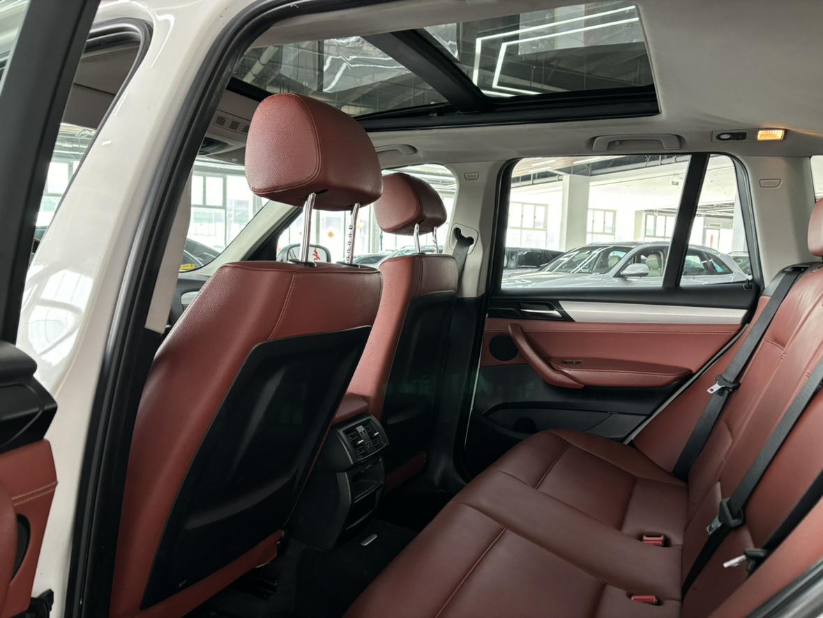 BMW X3 2013 thumb 7