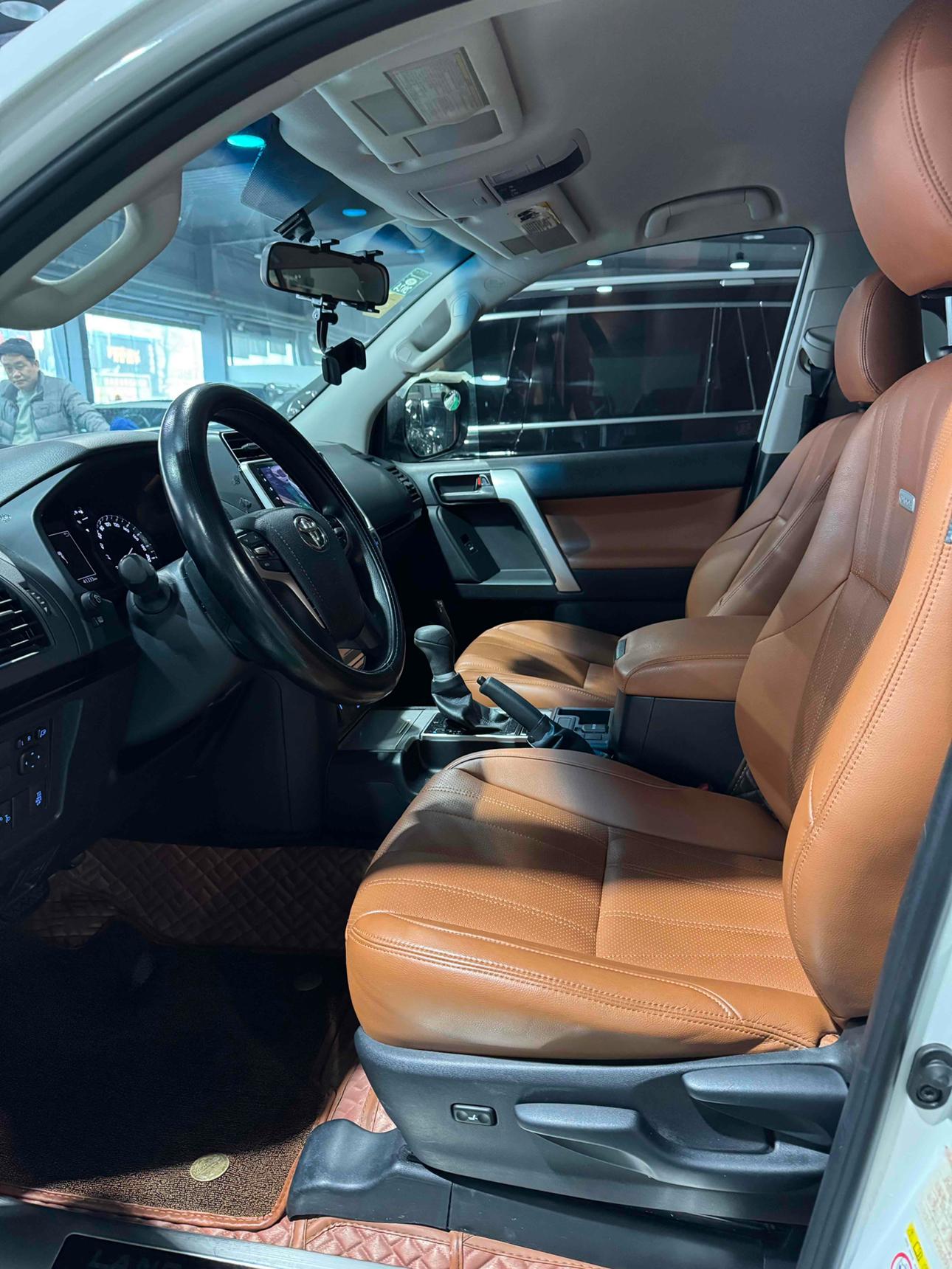 Toyota Land Cruiser Prado 2020 thumb 7