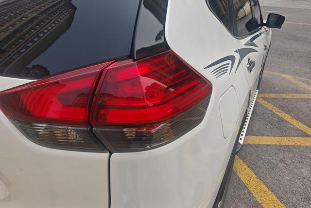 Nissan X-Trail 2020 thumb 4