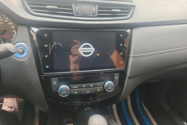 Nissan X-Trail 2020 thumb 9