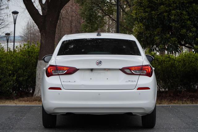 Buick Encore 2018 thumb 3
