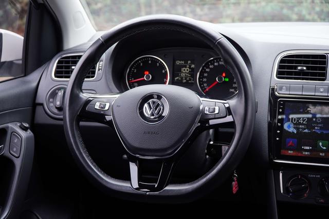Volkswagen Arteon 2018 thumb 11