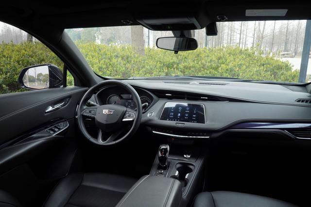 Cadillac XT4 2022 thumb 8