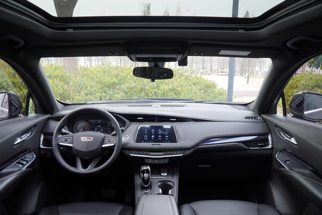 Cadillac XT4 2022 thumb 12