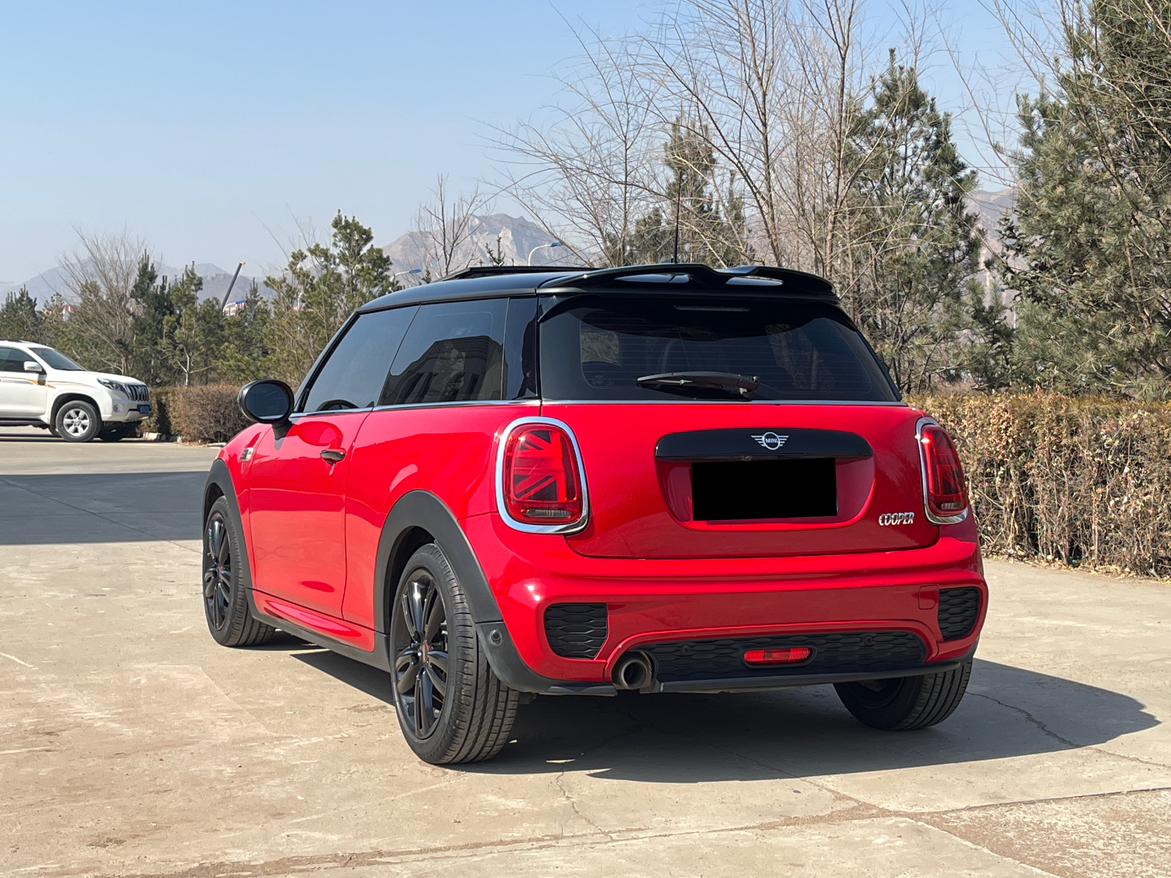 Mini Hatch 2019 thumb 2
