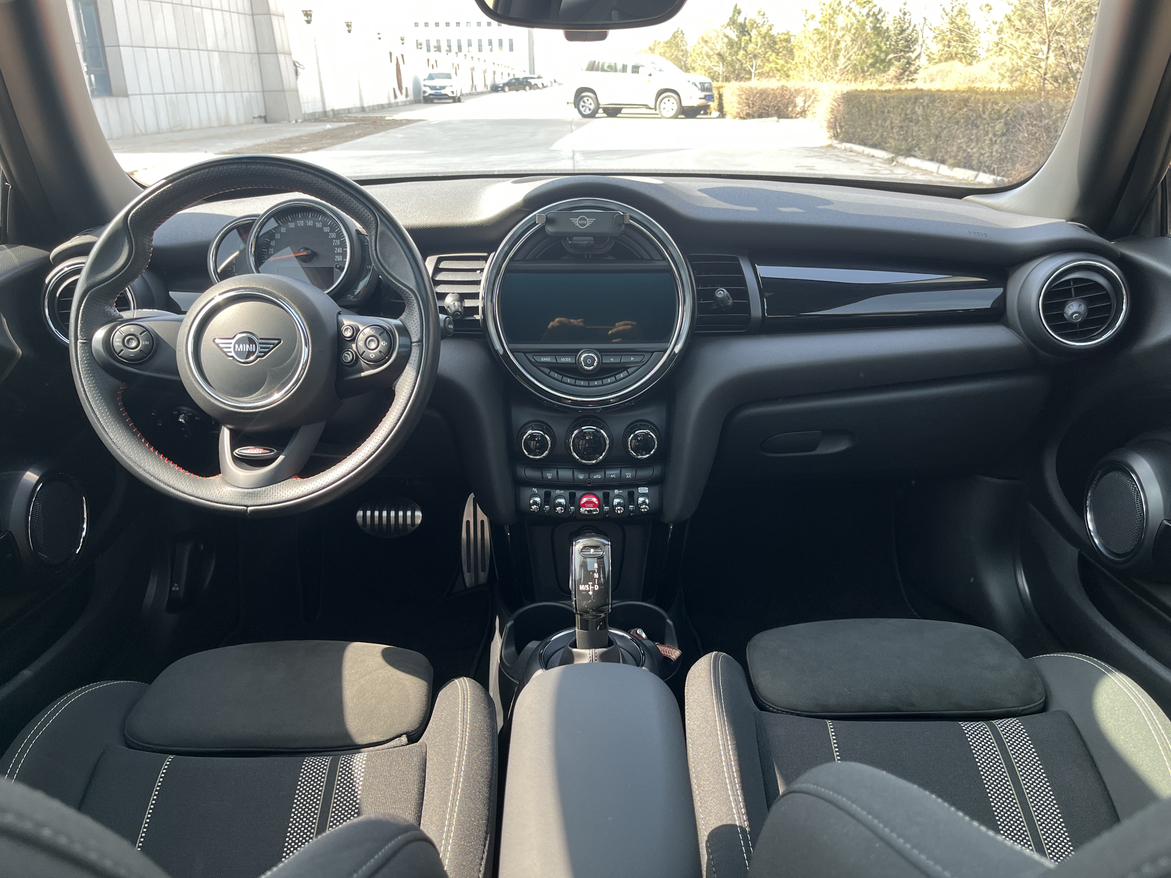 Mini Hatch 2019 thumb 7