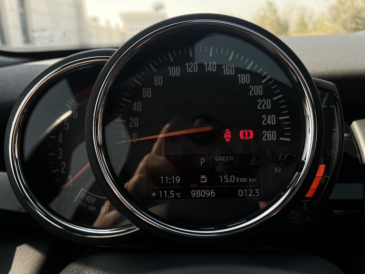 Mini Hatch 2019 thumb 8