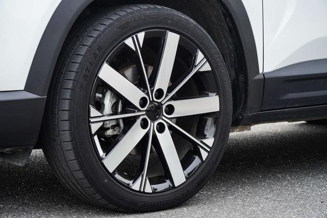 Geely Icon 2023 thumb 7