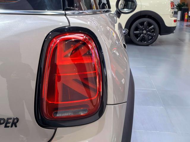Mini Hatch 2022 thumb 6