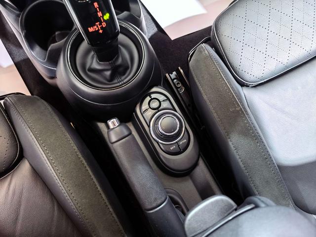 Mini Hatch 2022 thumb 7