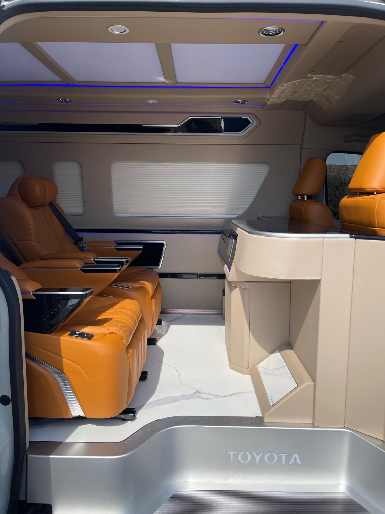 Toyota HiAce 2023 thumb 6