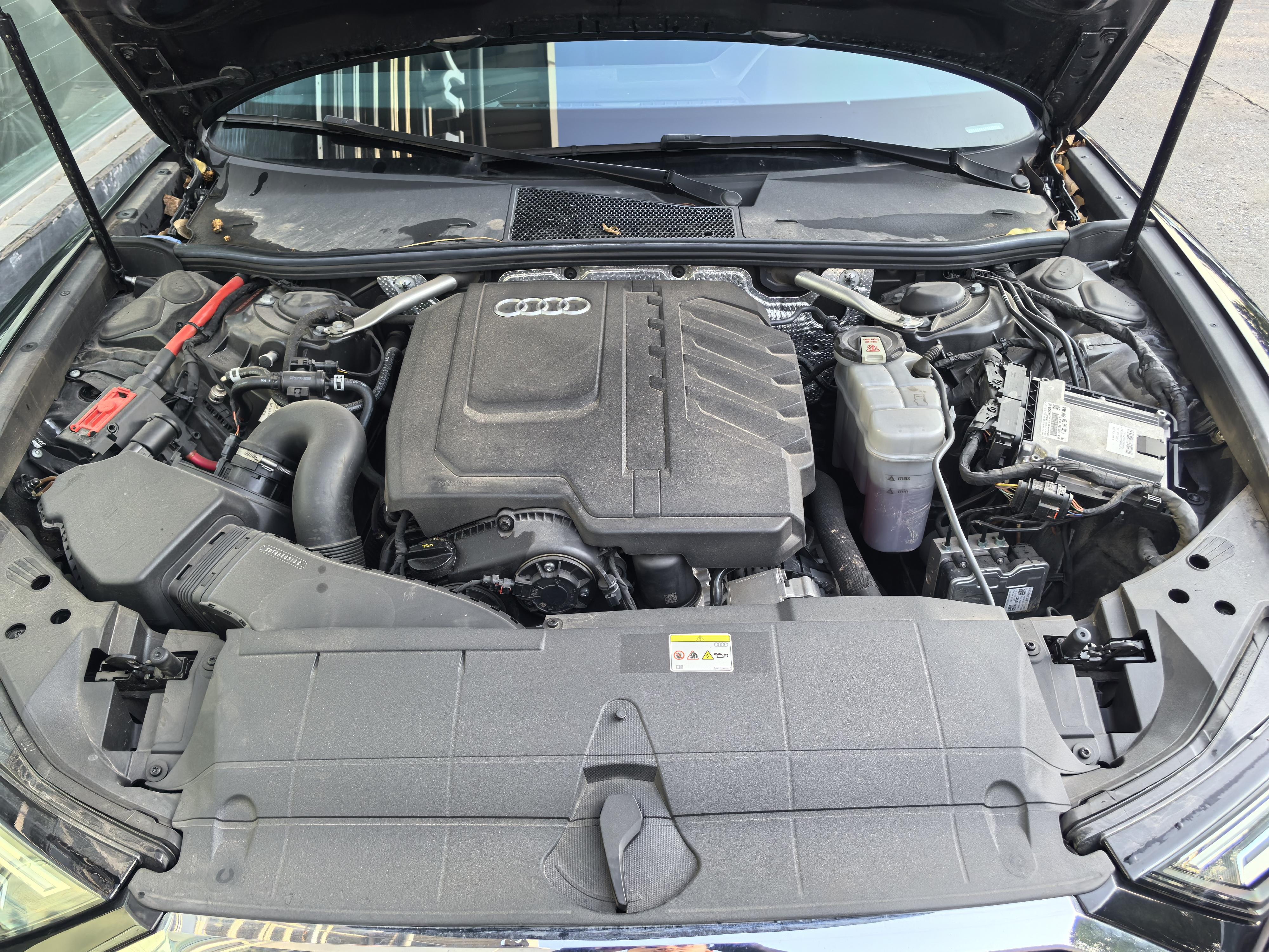 Audi A6 2023 thumb 12