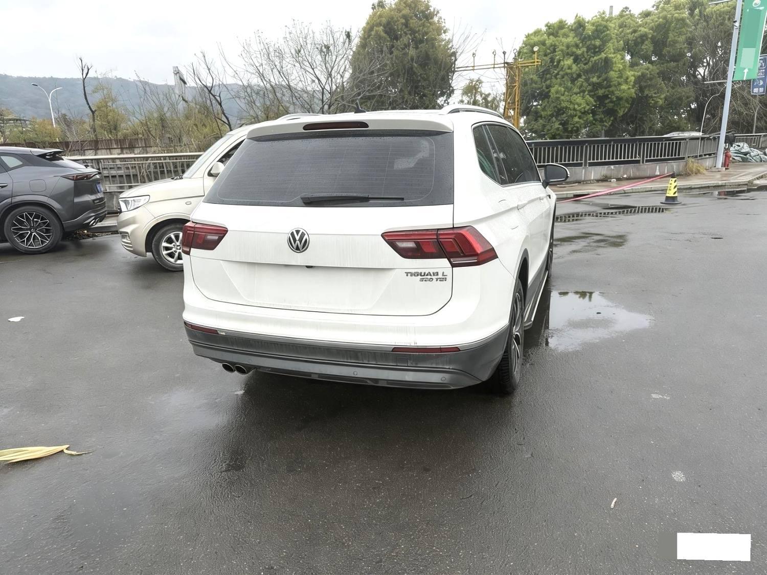 Volkswagen Arteon 2018 thumb 3