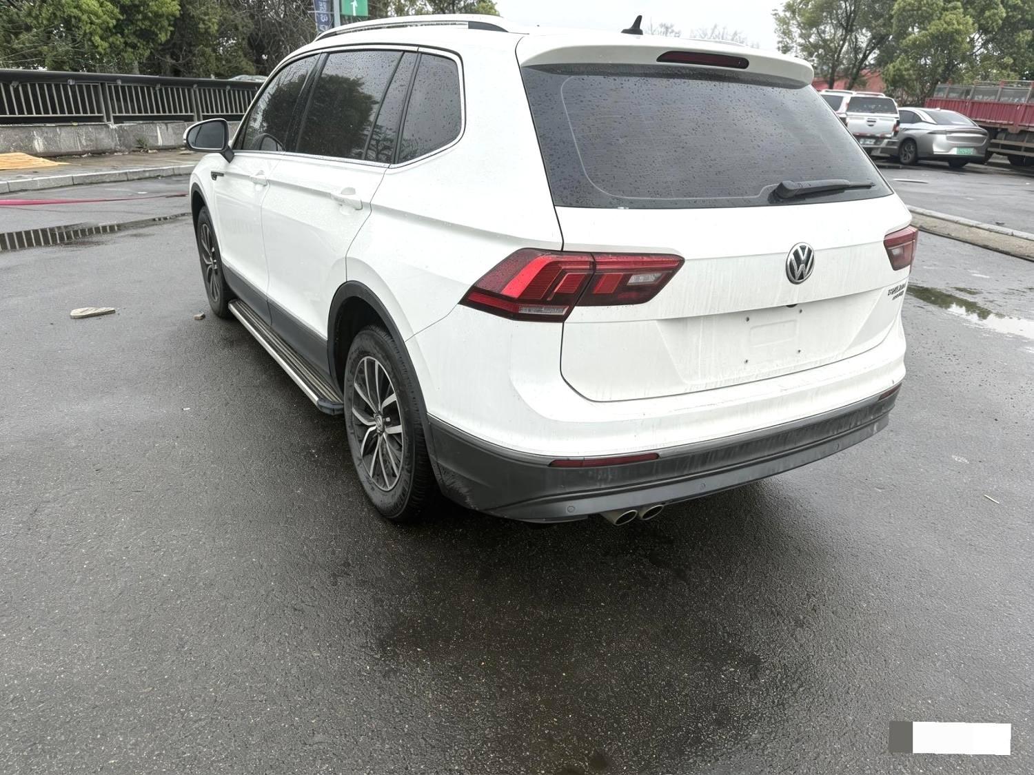 Volkswagen Arteon 2018 thumb 11
