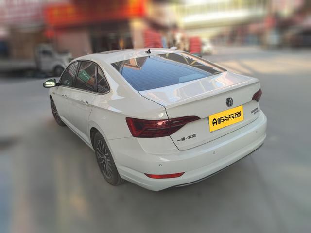 Volkswagen Arteon 2019 thumb 4